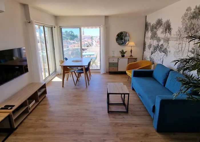 Hyper-centre Et Bord De Avec Clim Et Parking! *